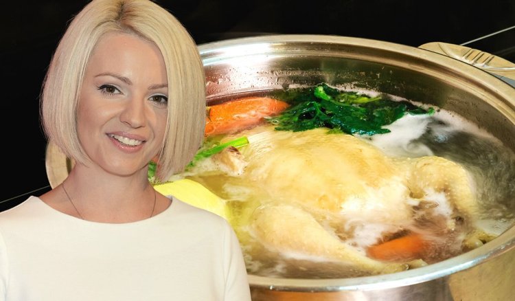 Dorota Szelągowska pokazała przepis na rosół. 1 składnik wprawia w osłupienie