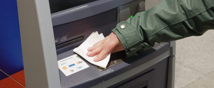 Stało się, NBP potwierdził. Przy bankomatach będziemy mogli się nieźle zaskoczyć