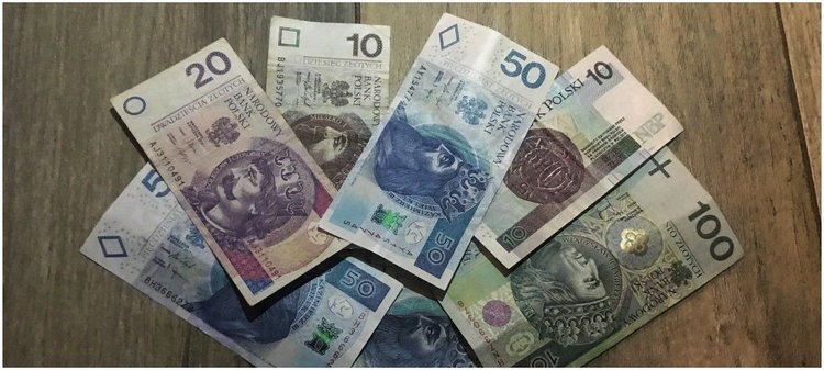 Tarcza branżowa rusza 26 kwietnia. 17 kolejnych branż będzie mogło wystąpić po pieniądze