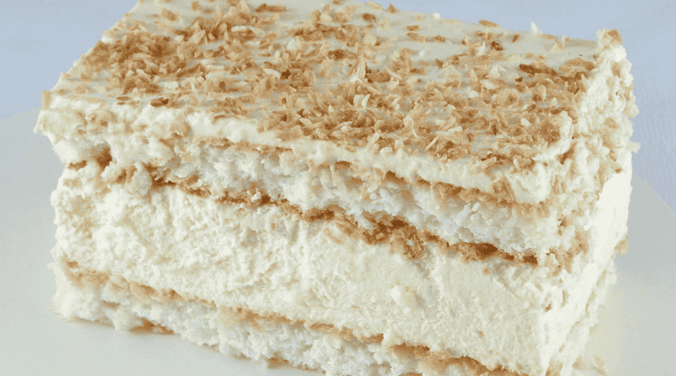 Delikatne kokosowe ciasto Raffaello - gratka dla dużych i małych