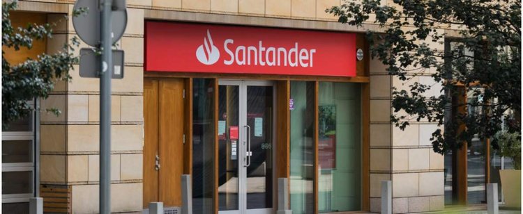 Santander zamyka aż 1000 oddziałów w swoim mateczniku. Do zwolnienia 4 tys. ludzi