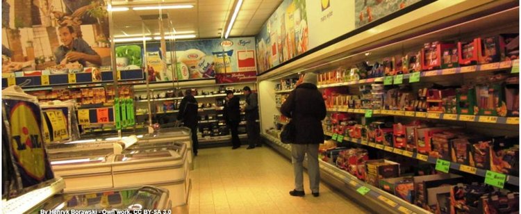 Spore zmiany na półkach w Lidlu i Biedronce. Niektóre produkty trudniej dostępne