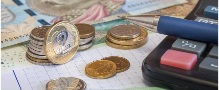Recesja w Polsce nie taka straszna. PKB nie poleciało na łeb na szyję