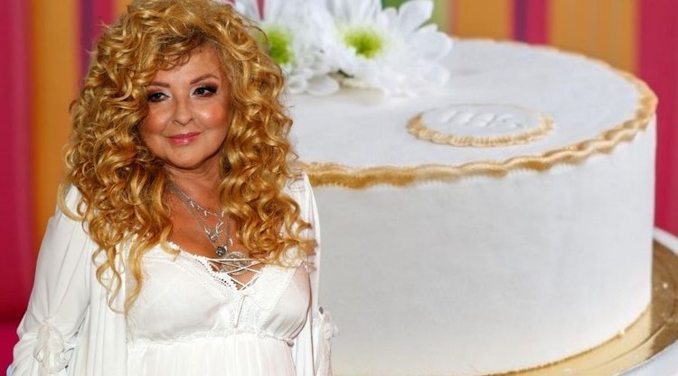Ile kosztuje tort na komunię od Magdy Gessler? Cena zwala z nóg