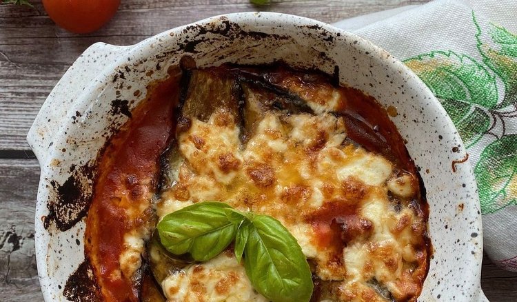 Parmigiana – włoskie słońce na talerzu