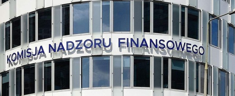 Przekazałeś im swoje pieniądze? Możesz już ich nie odzyskać. KNF ostrzega przed trzema firmami