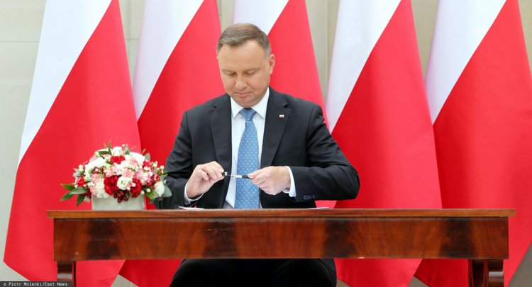 Podatek wchodzi na początku wakacji. Zapłacą właściciele kamperów