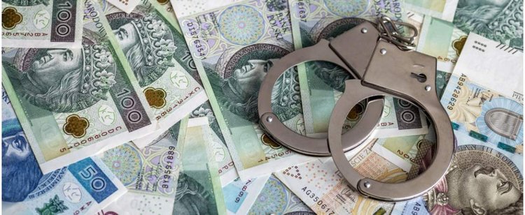 Kradli na potęgę, straty na 3,5 mln zł. Usłyszeli ponad 1800 zarzutów