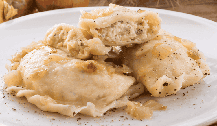 Pierogi ruskie z tajnym składnikiem. Lepszych nigdy nie jadłeś