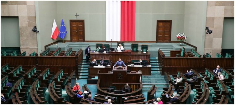 PiS wycofuje projekt poselski dot. Lasów Państwowych. Tłumaczy to poprawkami
