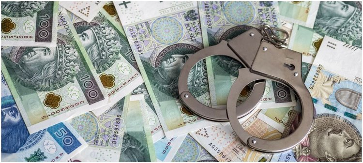 Wyłudzili 45 mln zł z unijnych dotacji. Prokuratura zatrzymała 7 osób