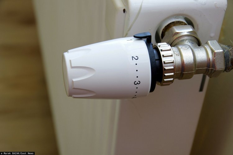 Oszczędzanie energii. W urzędach zimno i ciemno