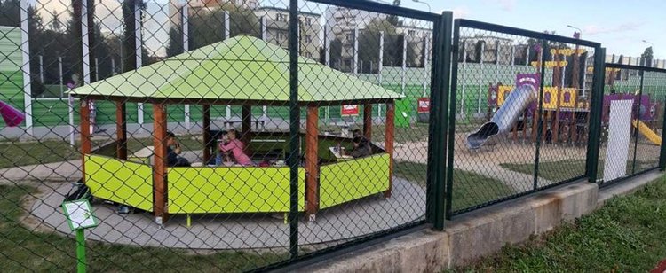 Co trzeci Polak jest przeciwny powrotowi dzieci do szkół. Co uważasz?