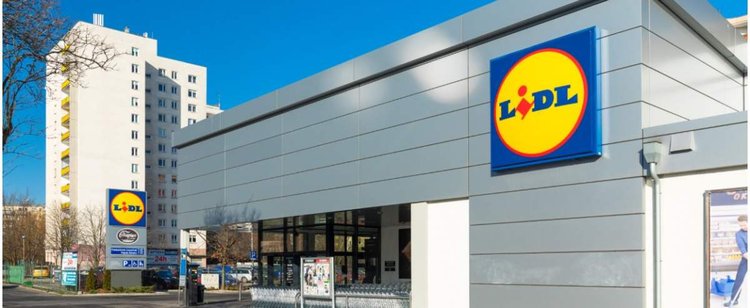 Lidl idzie na całość i szykuje się na wojnę cenową z Biedronką. Skorzystamy na wielu produktach