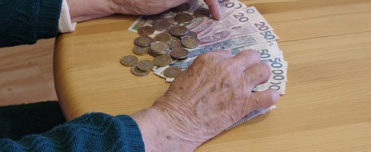 Już wszystko jasne. Prezent pieniężny dla milionów emerytów został naszykowany
