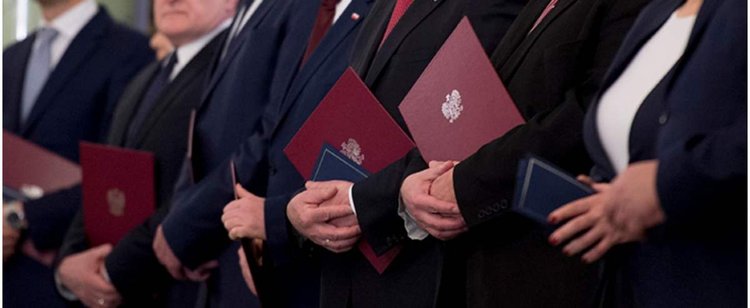 Dymisja za dymisją. Kolejny minister zrezygnował ze stanowiska