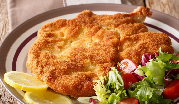 Planujesz smażyć dziś kotlety schabowe? Wzbogać ich smak aromatycznym dodatkiem 