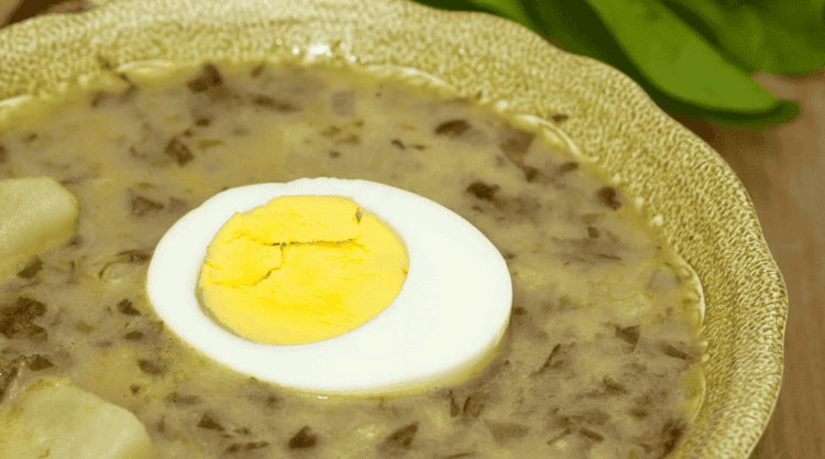 Zupa szczawiowa z ryżem. Przepis krok po kroku