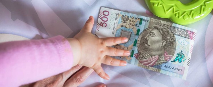 Emilewicz przerwała milczenie w sprawie 500 plus. Jasna deklaracja