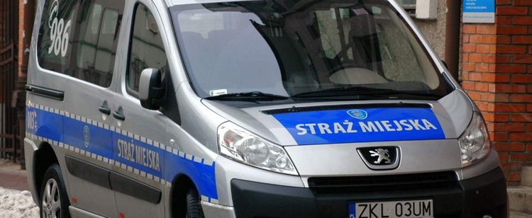 Straż miejska zyska nowe uprawienia, będzie mogła wlepić jeszcze więcej mandatów. Polacy się wściekną