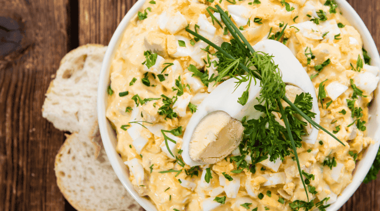 Ekspresowa pasta jajeczna bez dodatku majonezu. Ideał dla zabieganych