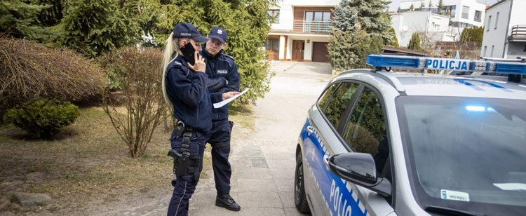 Radny PiS oskarżany o atak na policjantów. Już usłyszał zarzuty