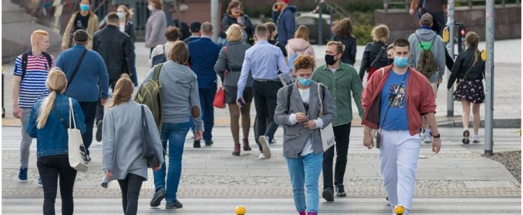 Wchodzą w życie już jutro. Niektórzy Polacy będą mogli liczyć na specjalne przywileje