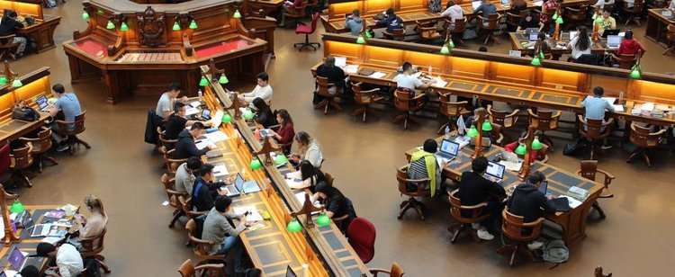 Kredyt studencki – na czym polega i jak go dostać