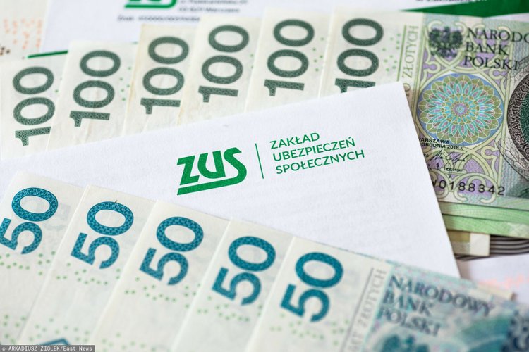ZUS upomina, 200 tys. Polaków nie odebrało jeszcze należnych im pieniędzy. Mają czas tylko do końca listopada