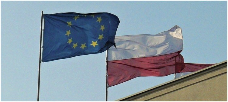 TSUE ostrzega klientów polskich banków. Chodzi o kredyty frankowe