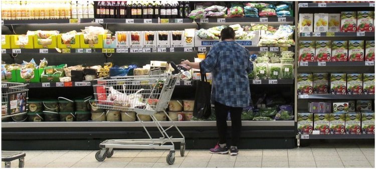 Kaufland wprowadza usługi pocztowe. Sieć będzie mogła otworzyć sklepy w niedziele