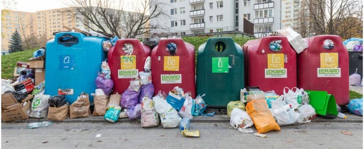 Nowa ustawa cofnie rewolucję śmieciową. Zmiany podążają w złym kierunku