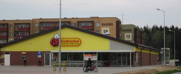 W Biedronce kupisz 3 produkty, a zapłacisz znacznie mniej. Można mieszać dowolnie