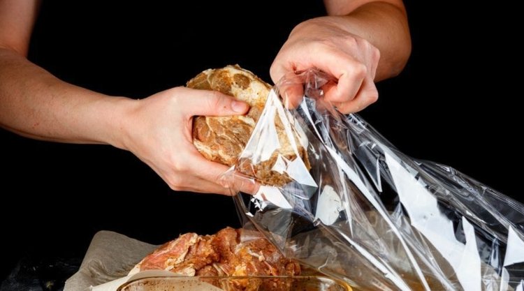 Karkówka pieczona w rękawie w niezwykle intensywnej marynacie