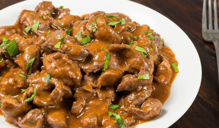 Żołądki w sosie curry. Proste, tanie i pełne smaku