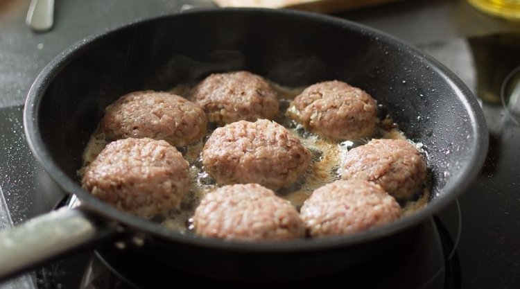 Jak przyrządzić idealne kotlety mielone?