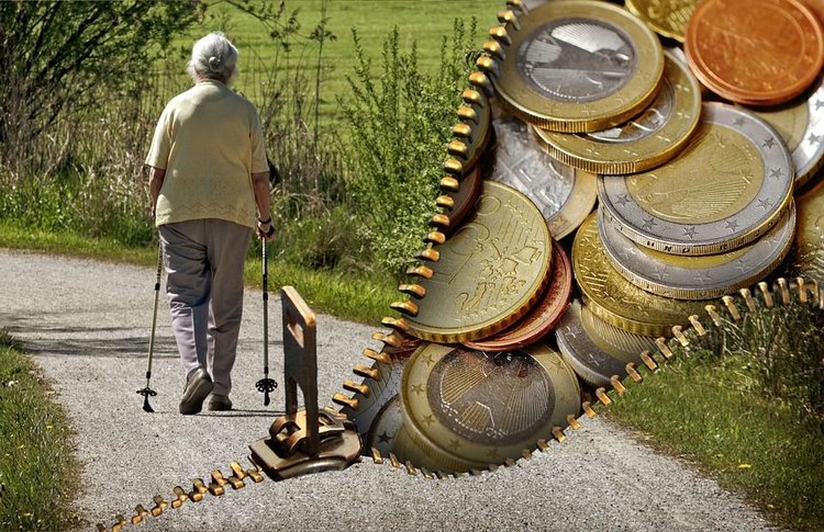 Powszechny wiek emerytalny w Europie. Jak wypadamy na tle innych państw?