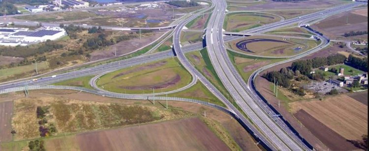 Kierowcy wreszcie się doczekali. Nowy odcinek popularnej autostrady otwarty