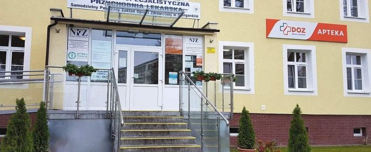 GW: Niewiarygodne zachowanie NFZ wobec chorych na Covid-19. Fundusz popisał się niebywałą chytrością
