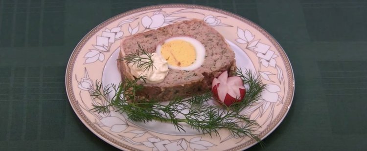 Pieczeń rzymska wieprzowa z jajkiem