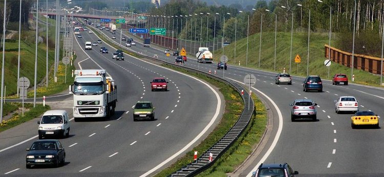 Nowe kosztowne wykroczenia drogowe. Zmiany od lipca
