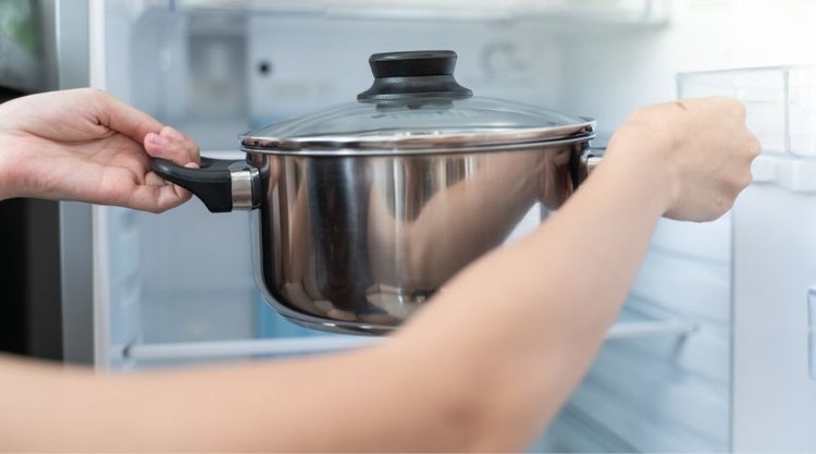 Czy można przechowywać jedzenie na balkonie?