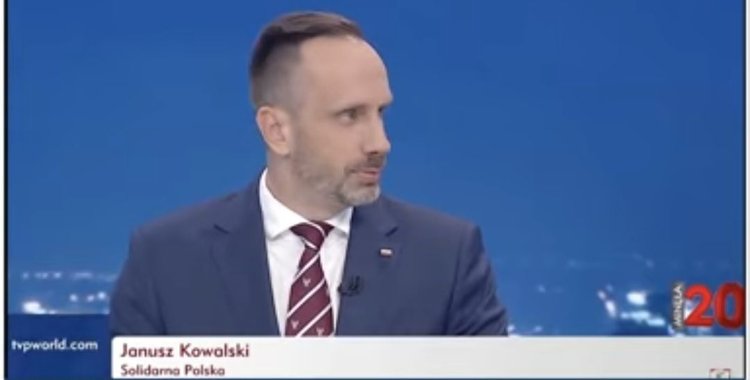 Ustawa “antyrobakowa”. Janusz Kowalski uważa, że klienci mają prawo wybrać, czy chcą jeść owady