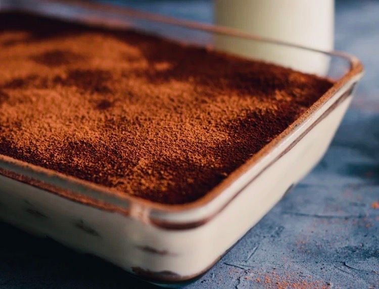Pyszny biszkopt kawowy i tiramisu. Dwa proste, obłędnie smaczne przepisy