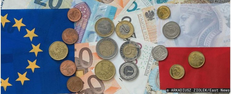 Komisja Europejska nie ma wątpliwości. Recesja uderzy w kontynent, w Polsce będzie jednak najciekawiej