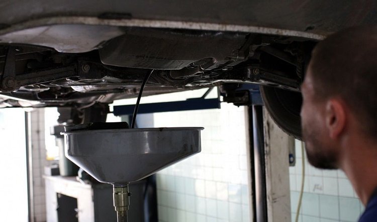 Kia wzywa do serwisów, 22 tys. aut może się zapalić 