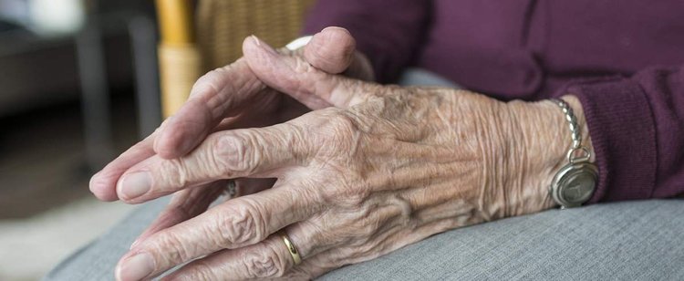 Zmiany dotyczące emerytur jeszcze nie są pewne. Jednak rząd zaciska pasa, seniorzy też będą musieli?