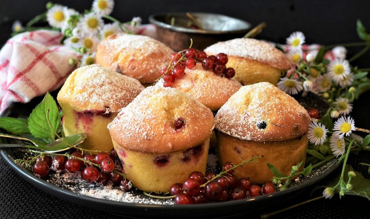 Muffinki z białą czekoladą