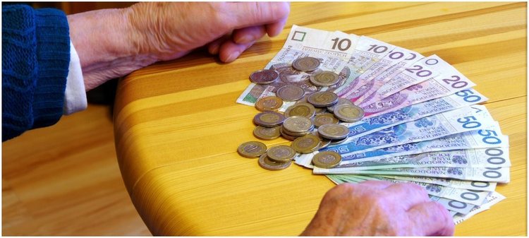 Emerytury stażowe mogą być niekorzystne dla wielu Polaków. Prezentacja projektu już 25 maja