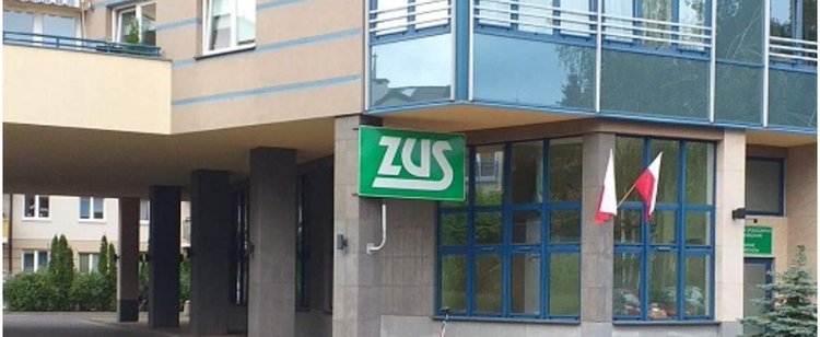 ZUS publikuje dane dotyczące emerytur. Coraz więcej emerytów nie załapuje się nawet na najniższe świadczenie